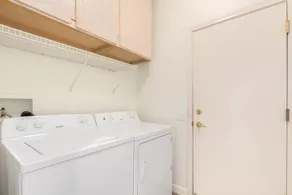Stylish & Freshly updated 2BD 2BA with Firepit! - Image 2