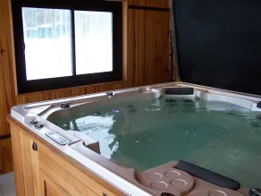 Gîte du Goubelin: magi, swimmingpool og jacuzzi - Image 3