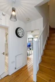 Cloudstream Joy - Relax in the City | 2 Bed Duplex House w/Hot Tub - Image 4