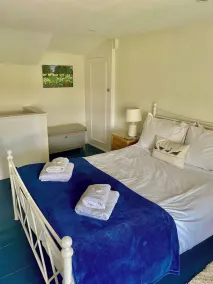 Acogedora casa de pueblo, vistas al valle, estacionamiento, wifi y se admiten perros - Image 5
