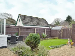 Alojamiento de 2 habitaciones en Bournemouth - Image 5