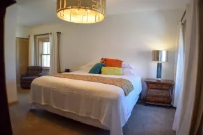 Expansive 1-Bedroom Apartment with Large Rooms and Dedicated Workspaces - Image 4