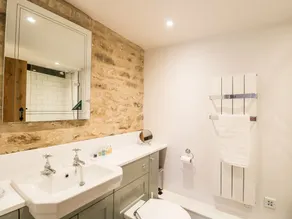 The Old Swill House - Image 3