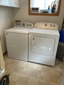 Spacious, dog-friendly, w/Disability aids, Incl. Linens/Paper Goods - Image 2