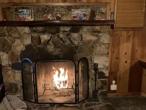 Cabine confortable à 2 pâtés de maisons de Bear Mountain dans le sud de la Californie - Image 2
