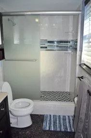 Home away from Home! Close to Beaches and Shops. - Image 3