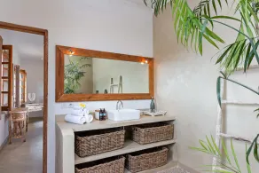 Gorgeous 5BR Villa, Canggu - 7Min Drive To Splash Waterpark Bali! W/Pool! - Image 3