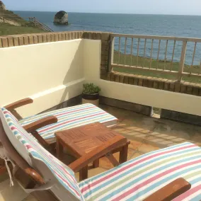 Breathtaking Ocean Views,  Luxury Beachside Apartment, Freshwater Bay -  AONB - Image 4