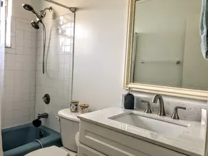 3 Bedroom 2 Bath House with pool - Close to the beach and downtown - Image 5