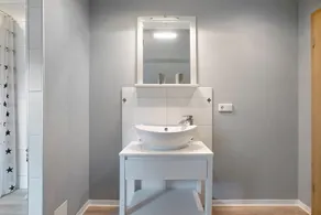 Appartamento Huus 39 – zona tranquilla in fondo a una strada, balcone e Wi-Fi - Image 5