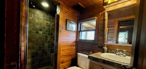 Elk River Cabin * bain à remous * sauna * animaux acceptés * superbes vues * privé * pour 6 personnes * - Image 5