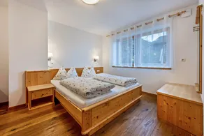 Apartamento \"Maurerhof Morgenrot\" com Vista para a Montanha, Varanda Privada e Wi-Fi - Image 5