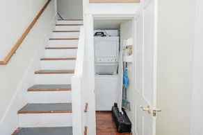 Cozy, historic 5-bedroom home in Amish country - Image 2
