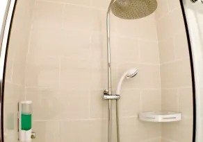 1 floor apartment privatized - Image 5