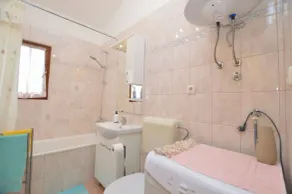 House Marlu - Image 3