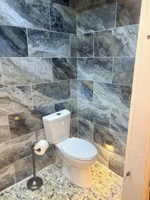 Große Privatwohnung mit Blick auf das Alte Gefängnis im historischen Jim Tho .. - Image 4
