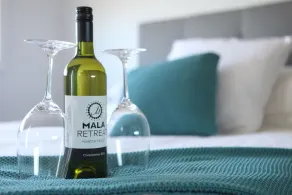 Mala Retreat Chardonnay Studio 5* Clean & Cosy - Image 5