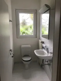 Exklusive und stilvolle 6 1/2 Zimmer-Villa mit Privatpool / max. 8 Pers/W-LAN - Image 4