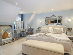 Woodlands House - Image 4