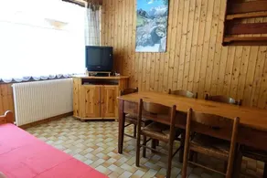Appartement 5 pers. 2 étoiles au pied des pistes, Arêches-Beaufort, 36m², parking, proche randonnée - Image 4