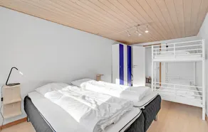 Two-Bedroom Holiday Home In Spottrup - Image 4