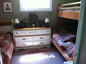 Charming 2-Bedroom Cabin with boathouse on Big Carnelian Lake in Stillwater - Image 4
