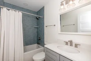 Beach Barn Lower - Lovely 3BR Lower Unit on the Oceanfront - Image 2