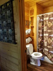 SUNDANCER CABIN CADDO RIVER !!!!!   STORT GETAWAY !!!!!!!! - Image 2