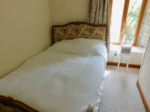 Set in the Normandy countryside, with many tourist attractions within 30 minutes - Image 4