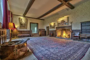 40 guests · 13 bedrooms · 23 beds · 10.5 bathrooms - Image 3