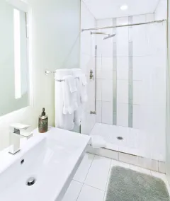 Tiny house FIFA approved! 47 miles from AT&T Stadium  - Image 4