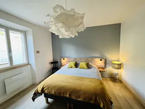 Magnificent renovated stone house -1st floor 70m², 5 pers - terrace - garden - Image 3