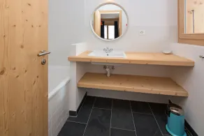 Chalet toppen av den nya serien Crosets - Image 3