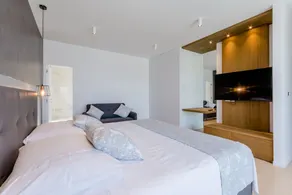 Agradable villa con barbacoa, jardín y piscina privada | Vistas a la piscina | Al lado de la playa | Adaptada para teletrabajar - Image 4