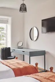 Plum Cottage - Image 4