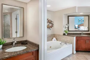 Sheraton Broadway Resort (2BR) - Image 5