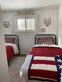 Charming Renovated  Cabin with a Cottage vibe.  Thus \"The Cabbage\"  - Image 4