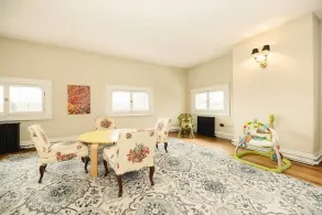 Private Top Floor 4BR Suite at Marion Hall Mansion - Image 2