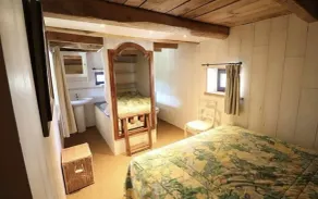 Unusual dwelling (former pigsty) - ALL IN - Image 3