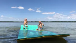\"Wenn Sie das Glück haben, am West Norway Lake zu bleiben, haben Sie das Glück!\" - Image 4