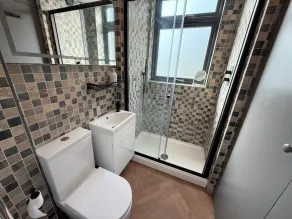 Luxury Studio 5 mins east Putney tube station - Image 2