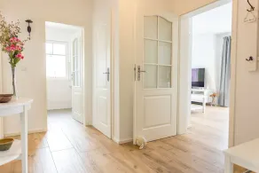 Vacation apartment F5 - 3-room apartment near the beach for 5 people with WiFi and wallbox - Image 2