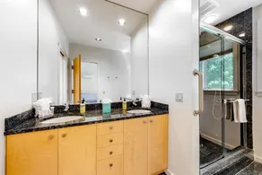 Ocean-view home with EV charger - steps from Seapoint Beach - Image 4