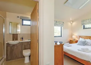 A stunning luxury lodge, perfect for a couples retreat or family break. - Image 2