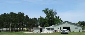 Green Acres Barn Apartment...sleeps 2 comfortably but will sleep 4.   - Image 5