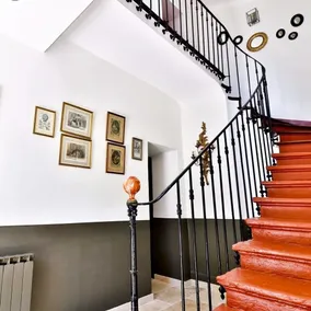 Full of character, standing, SWIMMING POOL, large GARDEN, QUIET CHARM & BEAUTY - Image 2