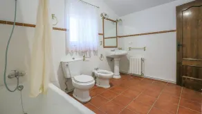 Sommerhus med vidunderlig have og fritidsområder - Image 2