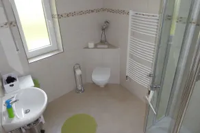 70qm große Ferienwohnung mit zwei Schlafzimmern mit Terrasse - Image 2