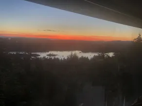 Stunning Views from a cozy space - Image 4