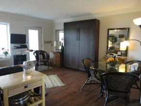 One Bed, With Kitchenette, Bathroom. - Image 2